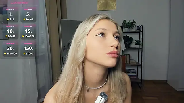 Snapshot of FaaBinaa chatting on November 11, 7:30 am FaaBinaa online show from November 11, 7:30 am