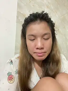 Snapshot of QueenLink chatting on September 13, 5:24 pm QueenLink online show from September 13, 5:24 pm