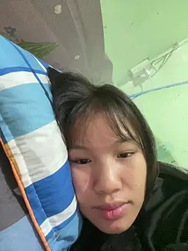 Snapshot of QueenLink chatting on November 5, 5:18 am QueenLink online show from November 5, 5:18 am