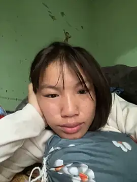 Snapshot of QueenLink chatting on November 27, 1:29 am QueenLink online show from November 27, 1:29 am