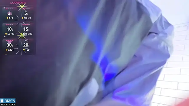 nena cupcake  online show from November 6, 11:11 am