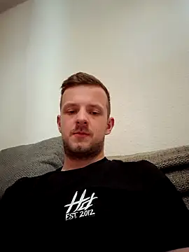 6incheswannacum online show from May 1, 10:58 pm