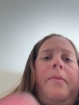 Snapshot of hornykitty1210 chatting on October 16, 4:19 pm hornykitty1210 online show from October 16, 4:19 pm