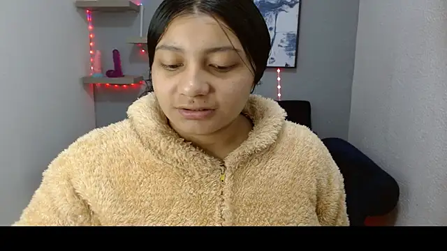 pixiefuckass online show from November 19, 12:05 pm