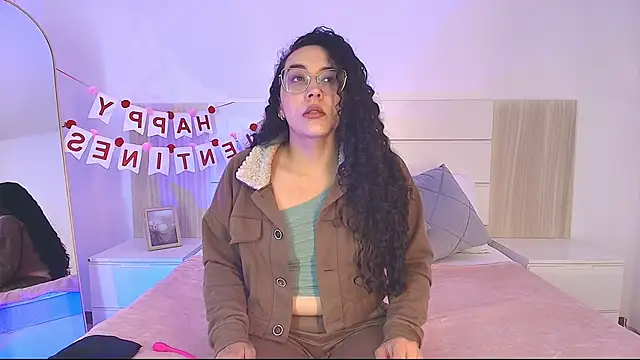 alehia cute online show from February 16, 10:06 pm