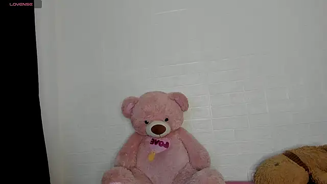 HaileyDuke online show from April 21, 11:51 pm