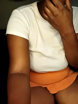 PRETTYJANE36 online show from April 21, 2:51 am