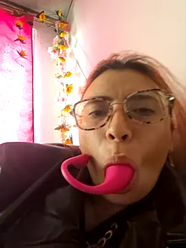 Natalykaty online show from April 24, 9:06 pm