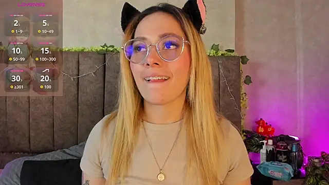 LanaMills  online show from February 21, 6:03 am