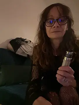 Chris06d22xh online show from November 21, 11:03 pm