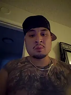 Snapshot of realdeep559 chatting on November 9, 10:02 am realdeep559 online show from November 9, 10:02 am