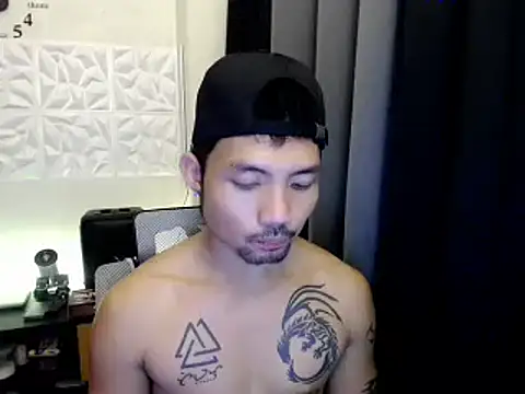 Snapshot of Thefriskyasian chatting on October 2, 3:19 pm Thefriskyasian online show from October 2, 3:19 pm