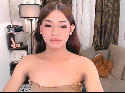 Snapshot of asianlatina69 chatting on October 11, 9:57 pm asianlatina69 online show from October 11, 9:57 pm