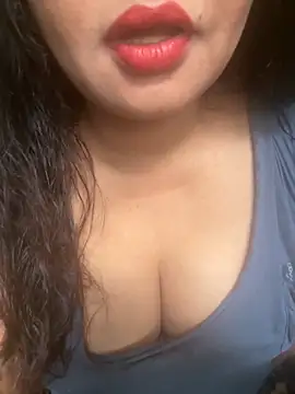 Bhabi Ki Antarvasna online show from October 3, 4:53 am