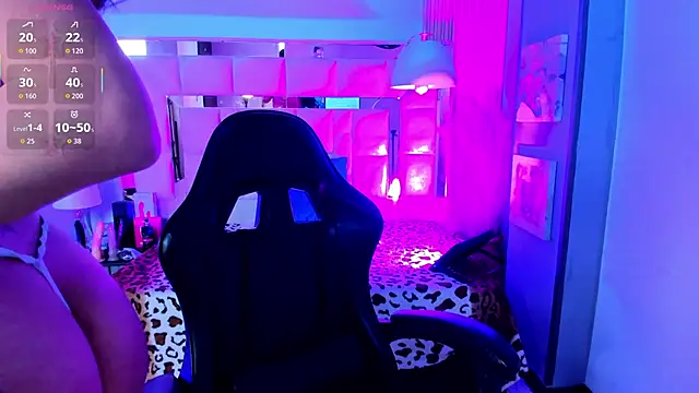 Aria Joness  online show from March 21, 9:07 pm