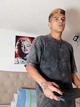 wyatt 3 online show from September 20, 11:11 am