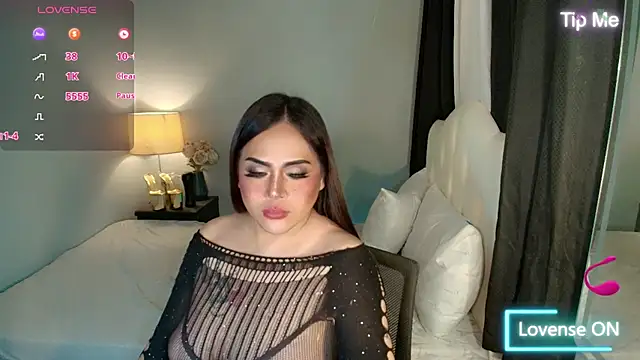 Snapshot of Unforgettable_Maria chatting on October 29, 7:43 am Unforgettable Maria online show from October 29, 7:43 am