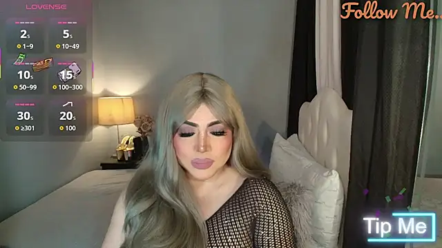 Snapshot of Unforgettable_Maria chatting on November 27, 3:30 am Unforgettable Maria online show from November 27, 3:30 am