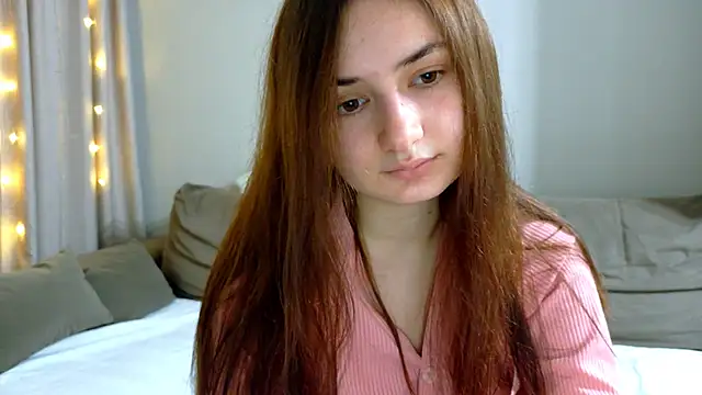 Snapshot of Lelia_Vibe chatting on November 3, 12:46 am Lelia Vibe online show from November 3, 12:46 am