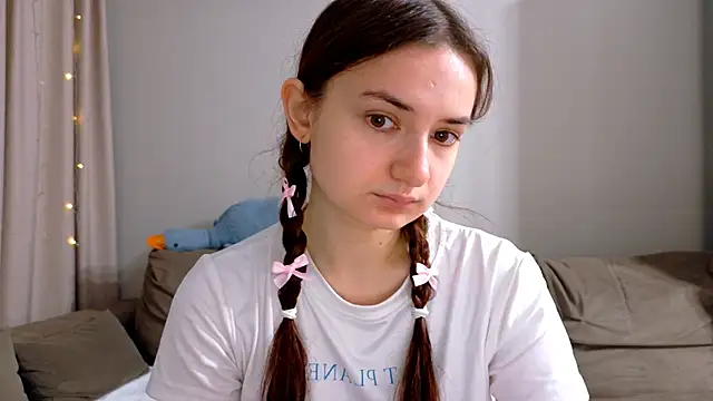 Snapshot of Lelia_Vibe chatting on November 10, 3:05 am Lelia Vibe online show from November 10, 3:05 am