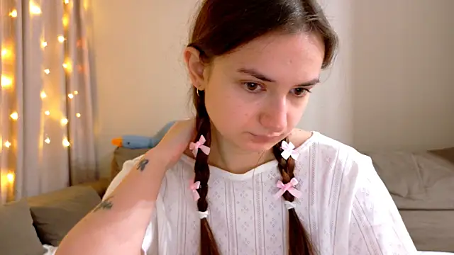 Snapshot of Lelia_Vibe chatting on November 11, 3:17 am Lelia Vibe online show from November 11, 3:17 am