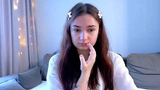 Snapshot of Lelia_Vibe chatting on November 17, 7:36 am Lelia Vibe online show from November 17, 7:36 am