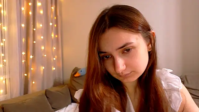 Snapshot of Lelia_Vibe chatting on December 16, 1:27 pm Lelia Vibe online show from December 16, 1:27 pm