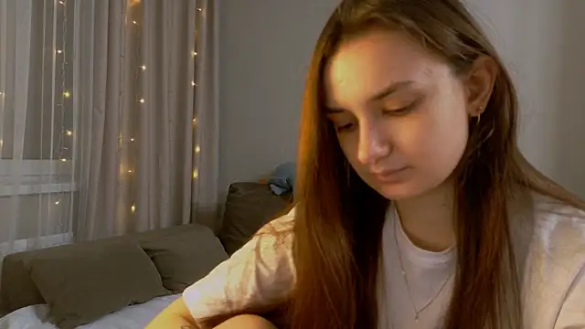 Snapshot of Lelia_Vibe chatting on March 2, 5:42 pm Lelia Vibe online show from March 2, 5:42 pm