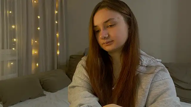 Snapshot of Lelia_Vibe chatting on March 13, 3:51 pm Lelia Vibe online show from March 13, 3:51 pm