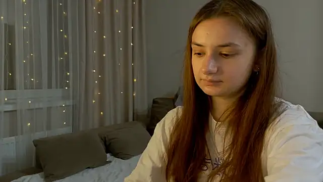 Snapshot of Lelia_Vibe chatting on March 19, 5:50 pm Lelia Vibe online show from March 19, 5:50 pm