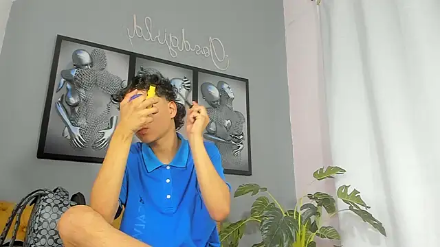 camillo virgil online show from November 2, 10:50 am