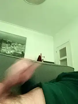 Snapshot of DannySastre91 chatting on November 10, 10:20 pm DannySastre91 online show from November 10, 10:20 pm