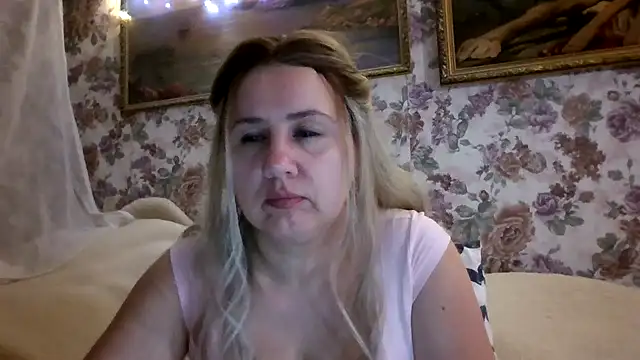 LustyyX online show from April 23, 5:26 pm