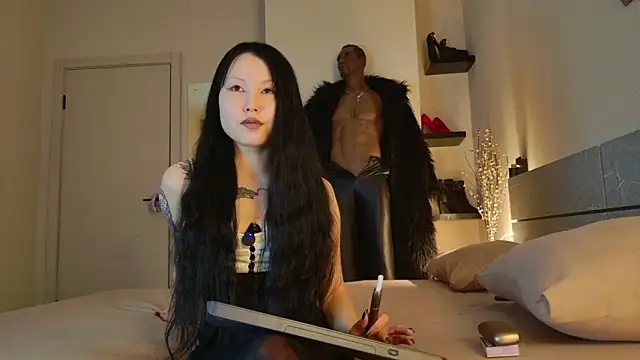 PurpleD1va online show from February 16, 1:40 pm