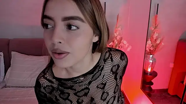 ArianaSilva  online show from November 14, 12:15 pm