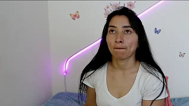 angelyxs online show from October 24, 8:27 pm