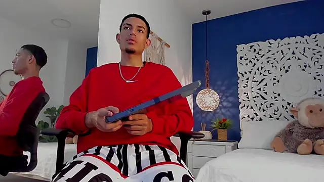 Snapshot of Adonis_WB chatting on September 9, 4:50 pm Adonis WB online show from September 9, 4:50 pm