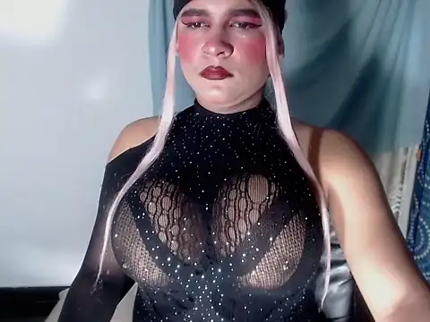 Snapshot of anthonella_zam chatting on January 14, 3:23 am anthonella zam online show from January 14, 3:23 am