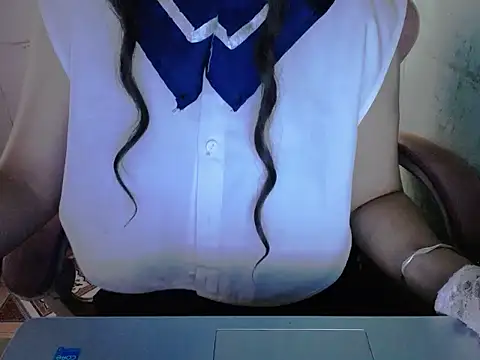Snapshot of ahoa_Tk chatting on June 13, 6:33 am ahoa Tk online show from June 13, 6:33 am
