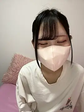 noa uxu online show from September 30, 1:10 am