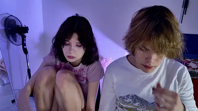 Bonnie And C1yde online show from January 12, 2:33 pm