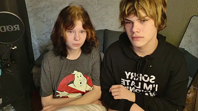 Bonnie And C1yde online show from April 22, 5:10 am