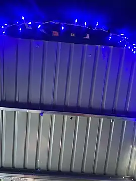 Snapshot of intoxicated13 chatting on April 7, 4:40 pm intoxicated13 online show from April 7, 4:40 pm