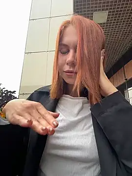 Snapshot of RosieSecret chatting on June 6, 8:08 am RosieSecret online show from June 6, 8:08 am