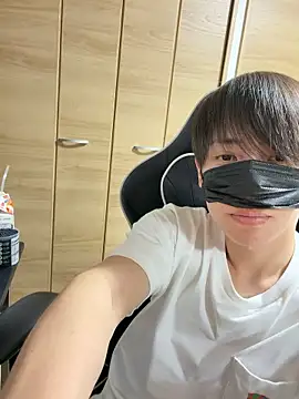Snapshot of jiji9253 chatting on June 7, 12:31 pm jiji9253 online show from June 7, 12:31 pm