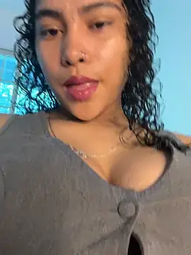 Snapshot of SophieD chatting on June 30, 12:39 pm SophieD online show from June 30, 12:39 pm