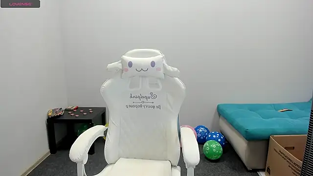 Snapshot of juliamurr_18 chatting on September 25, 12:36 am juliamurr 18 online show from September 25, 12:36 am