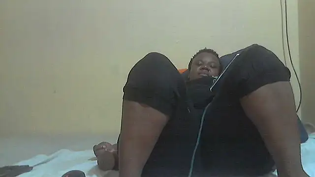 AnnabigpussyXO online show from January 12, 7:52 pm