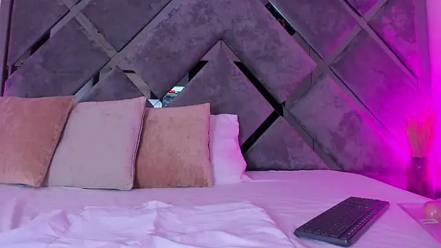 Sweet Salome1 online show from February 9, 1:04 pm