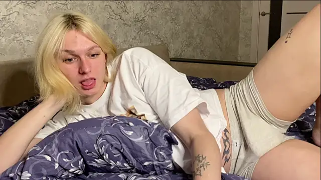 evelina228 online show from November 18, 7:51 pm